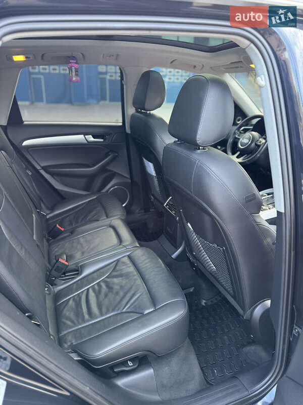 Позашляховик / Кросовер Audi Q5 2013 в Івано-Франківську