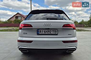 Внедорожник / Кроссовер Audi Q5 2022 в 