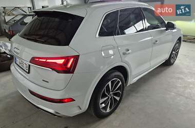 Внедорожник / Кроссовер Audi Q5 2022 в 