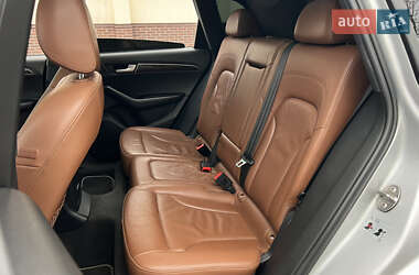 Внедорожник / Кроссовер Audi Q5 2011 в 