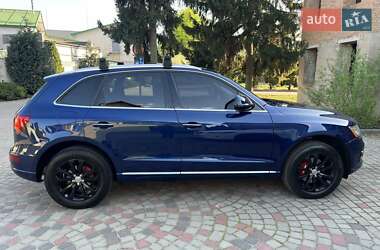 Внедорожник / Кроссовер Audi Q5 2015 в 