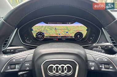 Внедорожник / Кроссовер Audi Q5 2018 в 