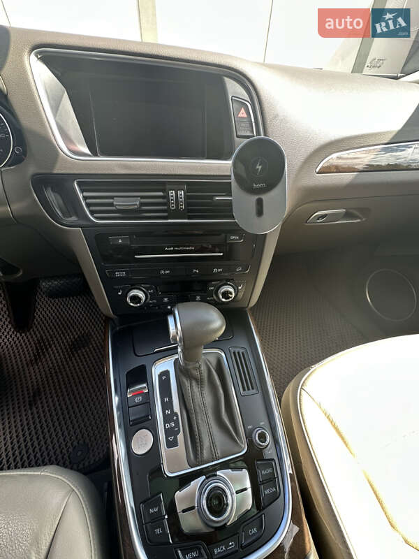 Внедорожник / Кроссовер Audi Q5 2016 в Киеве