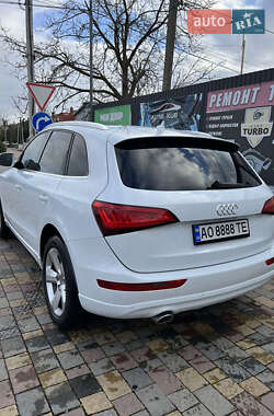 Внедорожник / Кроссовер Audi Q5 2013 в 
