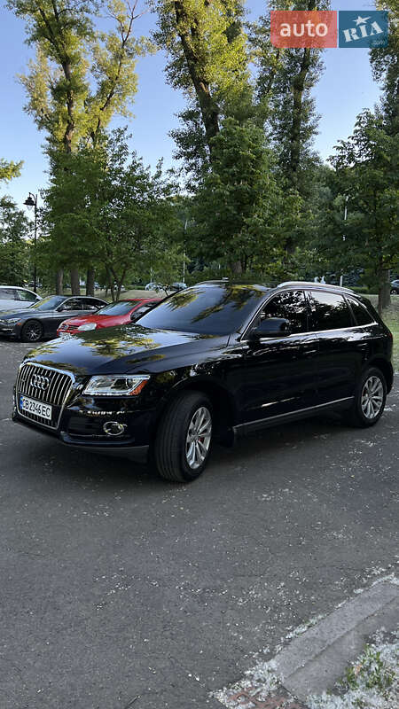 Позашляховик / Кросовер Audi Q5 2014 в Києві