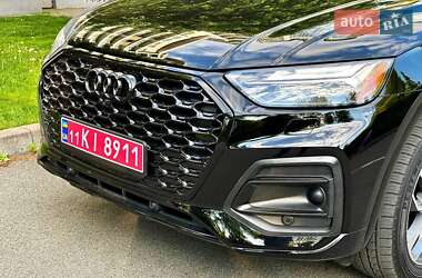 Позашляховик / Кросовер Audi Q5 2021 в 