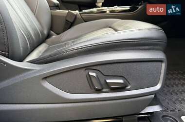 Позашляховик / Кросовер Audi Q5 2021 в 