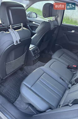 Внедорожник / Кроссовер Audi Q5 2021 в 