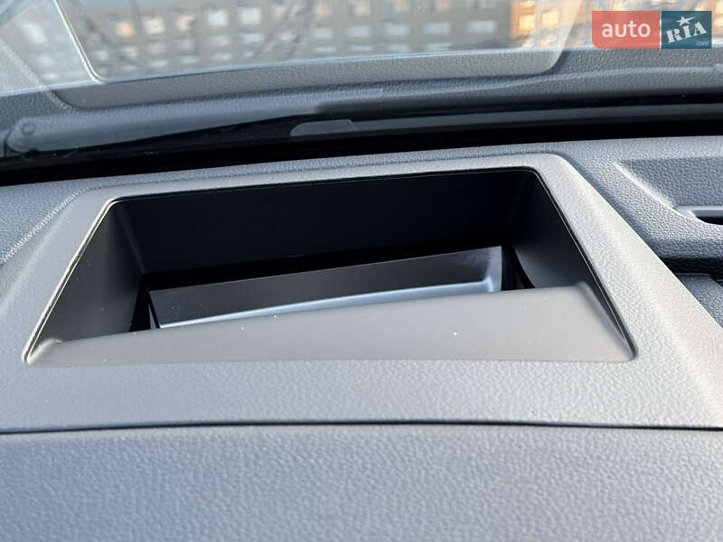Внедорожник / Кроссовер Audi Q5 2021 в Киеве