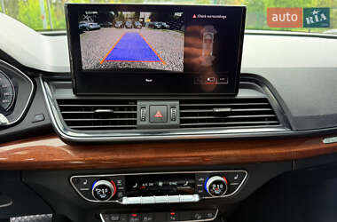 Внедорожник / Кроссовер Audi Q5 2022 в 