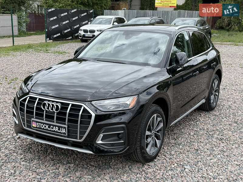 Внедорожник / Кроссовер Audi Q5 2021 в 