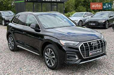 Внедорожник / Кроссовер Audi Q5 2021 в 
