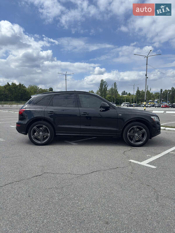 Внедорожник / Кроссовер Audi Q5 2014 в Киеве