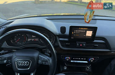 Внедорожник / Кроссовер Audi Q5 2019 в 