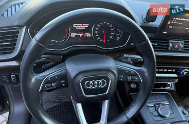 Внедорожник / Кроссовер Audi Q5 2019 в 