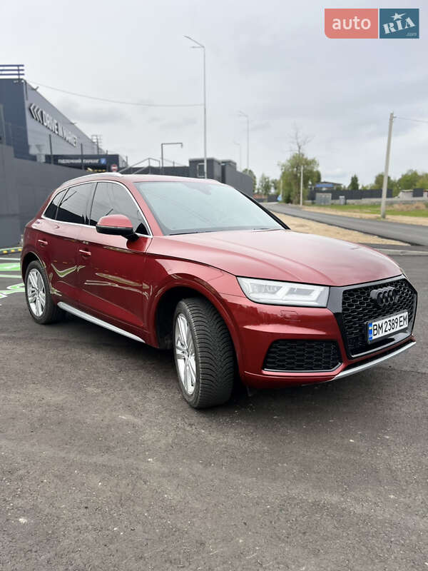 Позашляховик / Кросовер Audi Q5 2018 в Чернігові