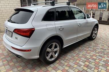 Внедорожник / Кроссовер Audi Q5 2017 в 