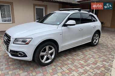 Внедорожник / Кроссовер Audi Q5 2017 в 