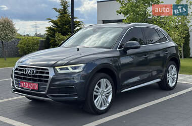 Позашляховик / Кросовер Audi Q5 2018 в Мукачевому