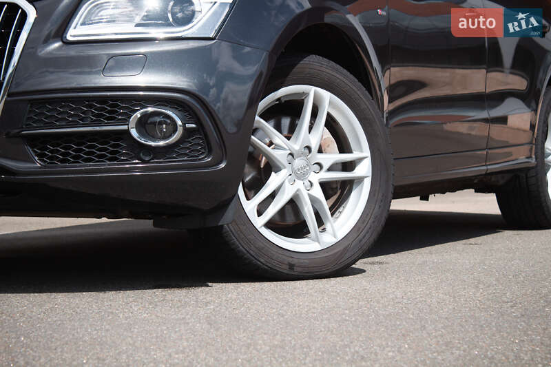 Внедорожник / Кроссовер Audi Q5 2016 в Киеве