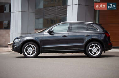 Внедорожник / Кроссовер Audi Q5 2016 в 