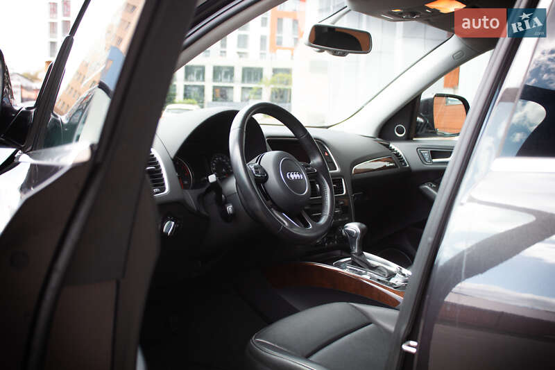 Внедорожник / Кроссовер Audi Q5 2016 в Киеве