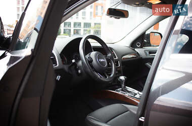 Внедорожник / Кроссовер Audi Q5 2016 в 
