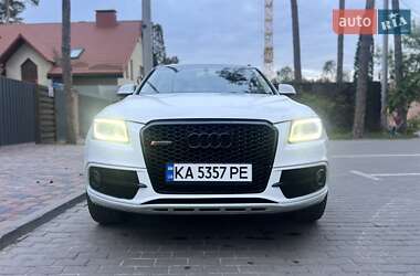 Позашляховик / Кросовер Audi Q5 2015 в 