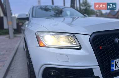 Позашляховик / Кросовер Audi Q5 2015 в 