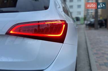 Позашляховик / Кросовер Audi Q5 2015 в 