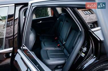 Позашляховик / Кросовер Audi Q5 2020 в 