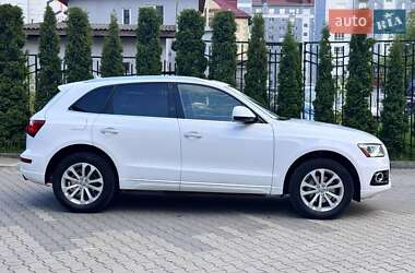 Позашляховик / Кросовер Audi Q5 2015 в 