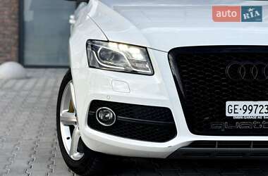 Внедорожник / Кроссовер Audi Q5 2009 в 