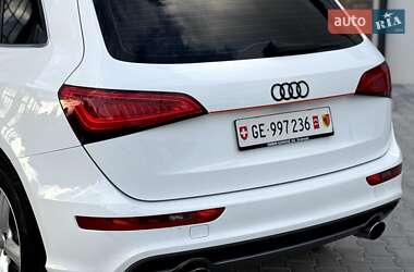 Внедорожник / Кроссовер Audi Q5 2009 в 