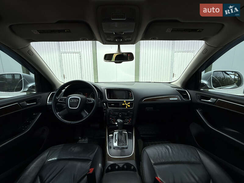 Позашляховик / Кросовер Audi Q5 2010 в Дрогобичі