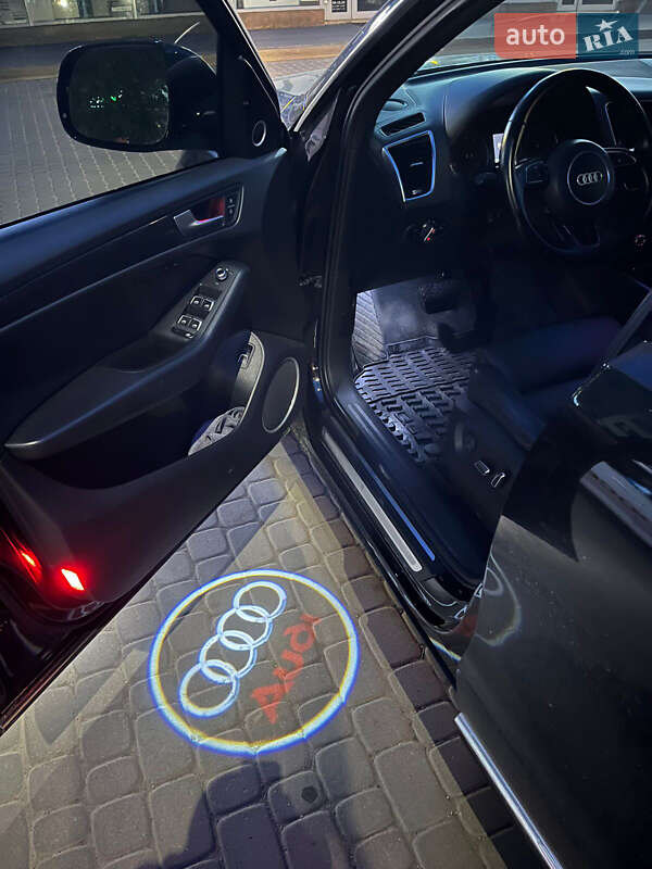 Позашляховик / Кросовер Audi Q5 2014 в Хмельницькому