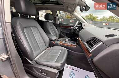 Внедорожник / Кроссовер Audi Q5 2018 в 