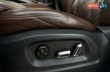 Позашляховик / Кросовер Audi Q5 2014 в 