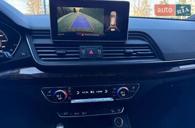 Внедорожник / Кроссовер Audi Q5 2018 в 