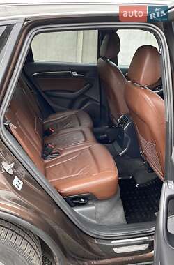 Позашляховик / Кросовер Audi Q5 2013 в 
