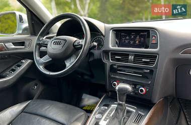 Внедорожник / Кроссовер Audi Q5 2015 в 