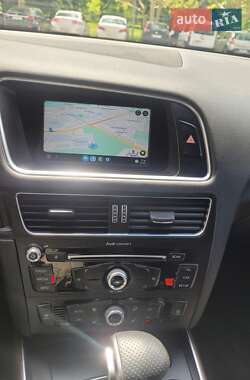 Внедорожник / Кроссовер Audi Q5 2016 в 