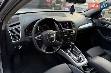 Внедорожник / Кроссовер Audi Q5 2012 в 