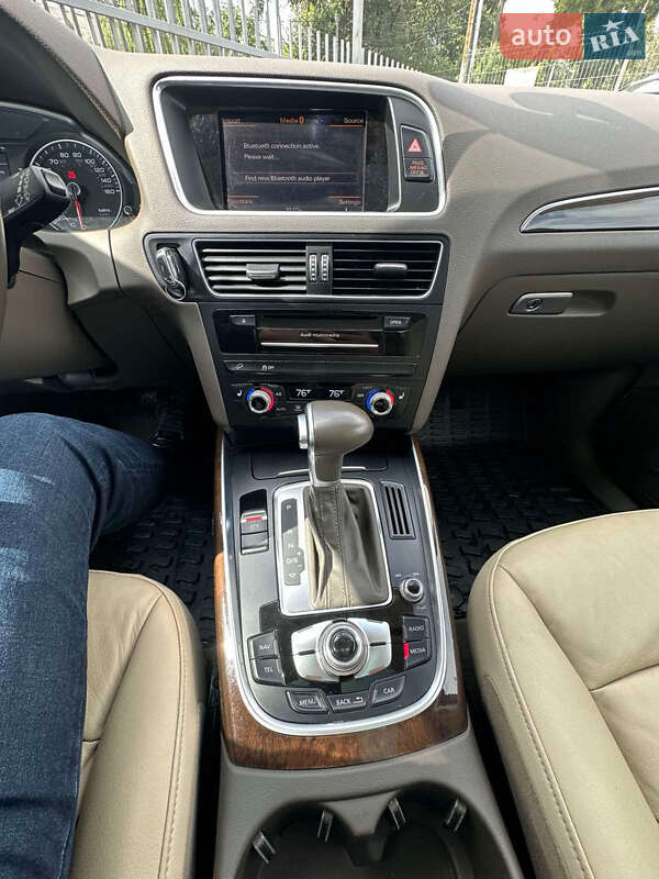 Внедорожник / Кроссовер Audi Q5 2015 в Львове