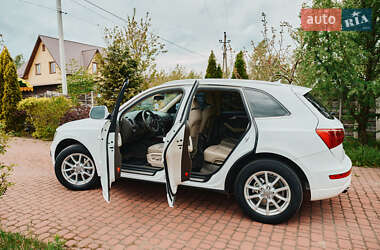 Внедорожник / Кроссовер Audi Q5 2011 в 