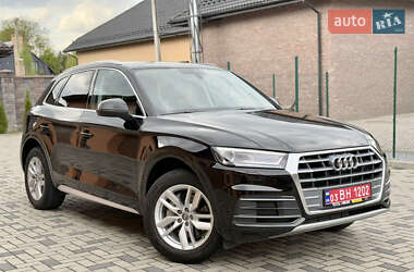 Позашляховик / Кросовер Audi Q5 2018 в Рівному