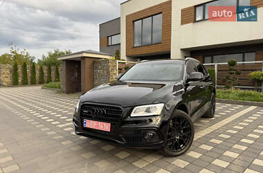 Внедорожник / Кроссовер Audi Q5 2016 в 