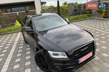 Внедорожник / Кроссовер Audi Q5 2016 в 