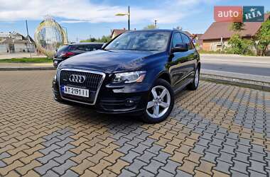 Внедорожник / Кроссовер Audi Q5 2010 в 