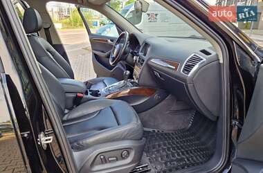 Внедорожник / Кроссовер Audi Q5 2010 в 